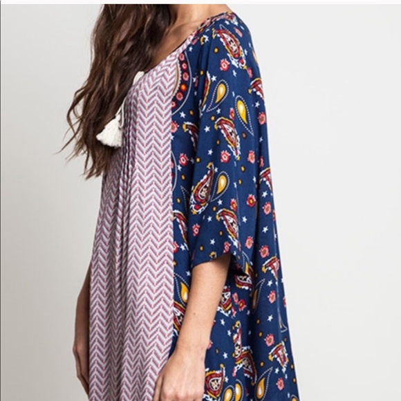 Umgee Dresses & Skirts - UO Umgee Multi-Color Tunic / Mini Dress